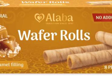 Wafer rolls Salted caramel filling