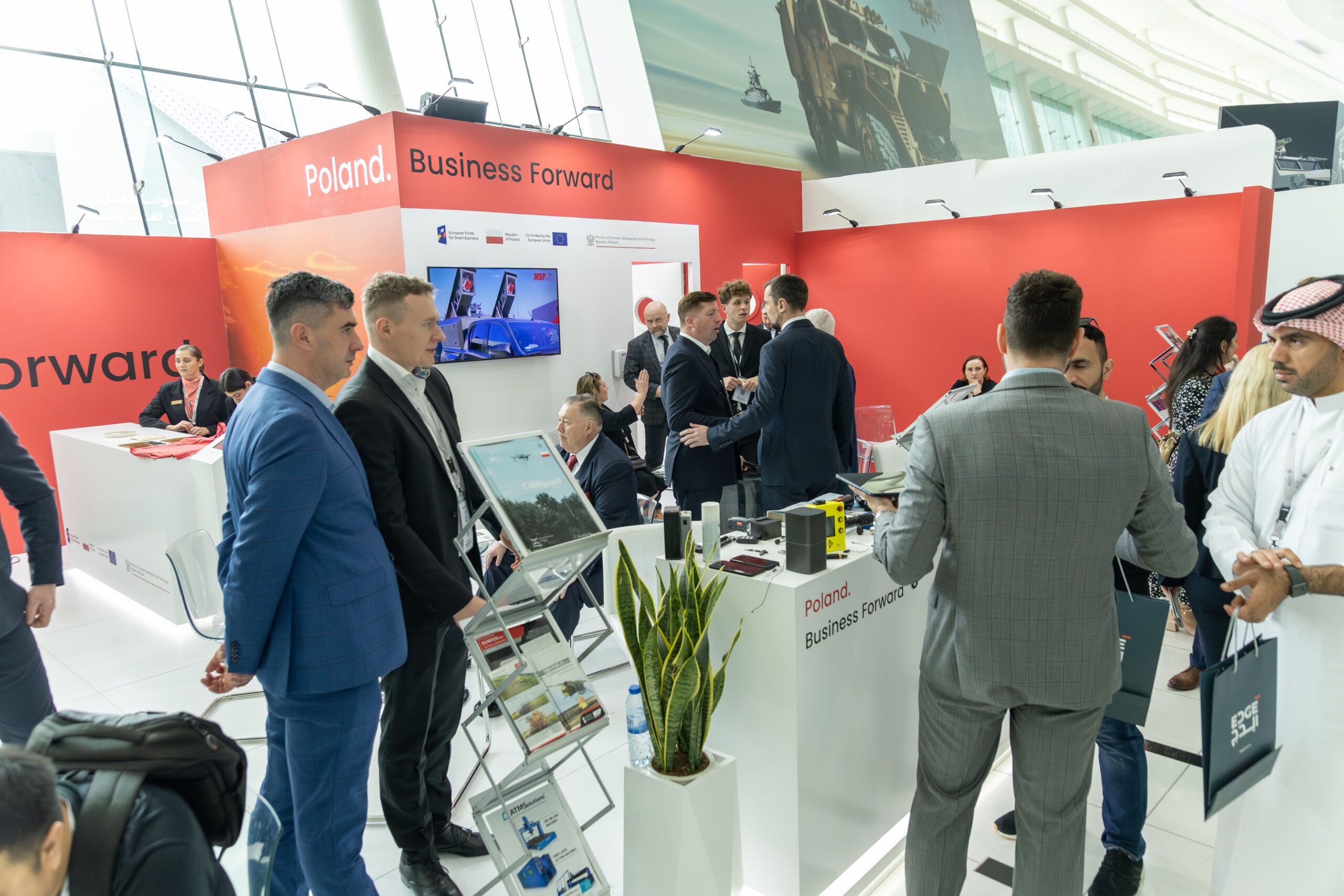 targi IDEX w Abu Dhabi
