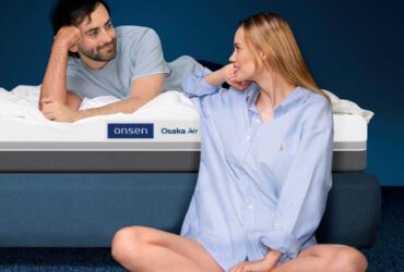 Photo of the Osaka Air mattress by ONSEN®, highlighting its sleek design and premium materials.